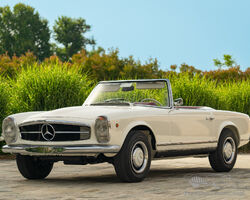 Mercedes Benz SL 230 Pagoda 1965