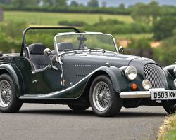 1987 Morgan 4/4 4 places avec carrosserie plus 4