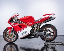 Ducati 748 2000