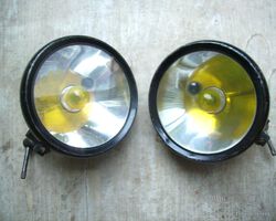 Pair of Headlights for Peugeot 202