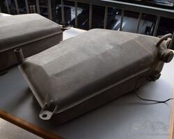 Fuel tank for a Maserati Sebring
