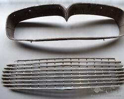 Radiator grill for a Maserati Sebring 1st serie
