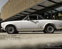 FIAT 124 SPIDER 2000 FUEL INJECTION