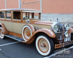 packard eight 443 sedan limousine