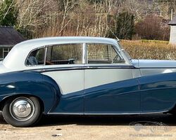1951 Bentley MKVI H.J.Mulliner 'Lightweight' Sports Saloon B141LH