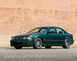 2000 BMW M5