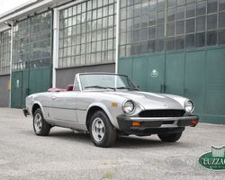 Fiat 124 Sport Spider 2000 America - 1980
