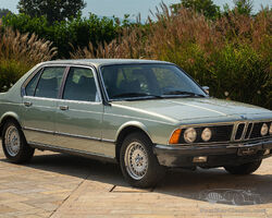 BMW 745I - 1982