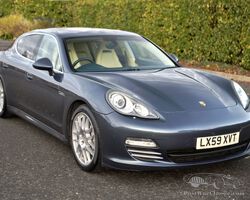 2010 Porsche Panamera 4.8s