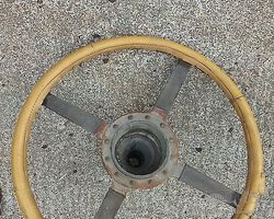 Steering wheel for the 1948 Wolseley 18 hp