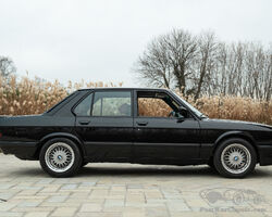 1988 BMW M5 E28