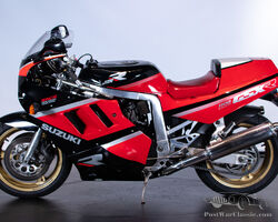 1989 SUZUKI GSXR 1100