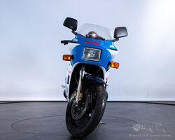 1986 SUZUKI GSXR 750