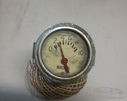Stewart Warner brakepressure gauge