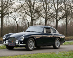 Aston Martin DB2/4 MK III Saloon RHD van 1958