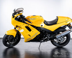 1995 TRIUMPH DAYTONA 900
