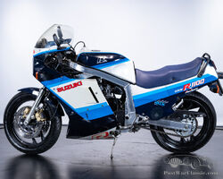 1986 SUZUKI GSXR 1100