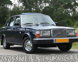 Volvo 1978 264 Sedan
