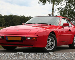 Porsche 1987 , 944S Sport Coupe