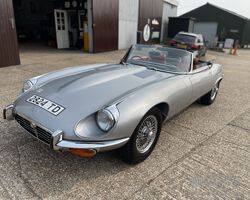 Jaguar E Type