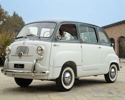 FIAT 600 D MULTIPLA