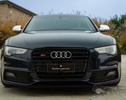 AUDI S5 4200 MANUALE