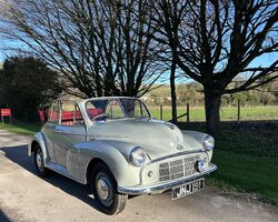 1954 Morris Minor Series II Tourer