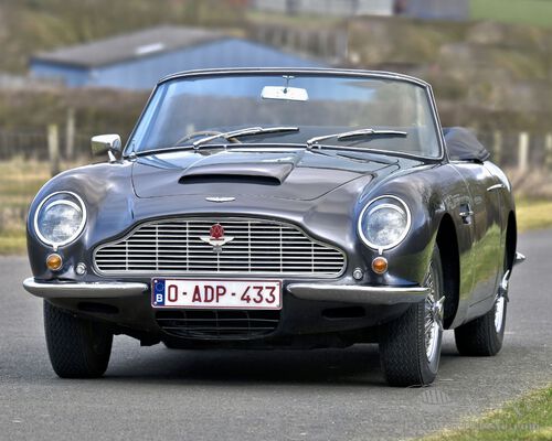 1969 Aston Martin DB6 Vantage Volante Manual