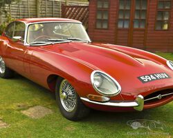 1968 E type Jaguar 4.2 Litre Series 1 FHC
