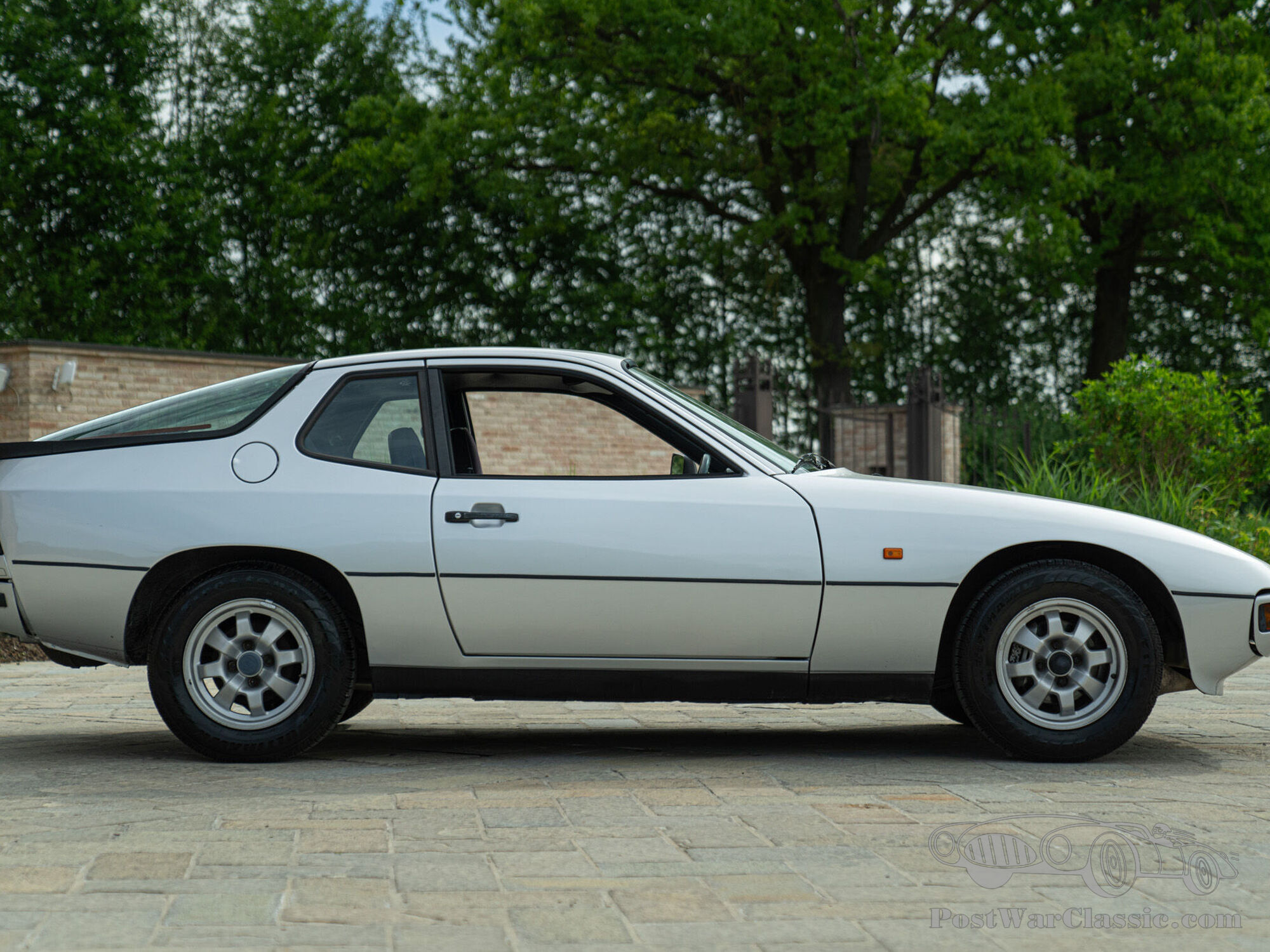 1985 PORSCHE 924