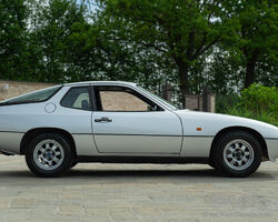 1985 PORSCHE 924