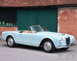 Lancia Aurelia B24S (conduite à gauche) éligible à la Mille Miglia