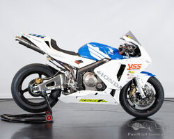 2004 HONDA CBR 600 RR