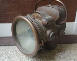Phare Ducellier lamp