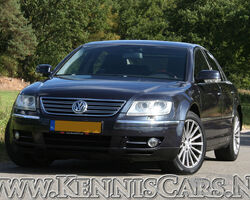 Volkswagen 2003 Pheaton W12 6.0 Sedan