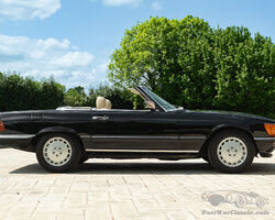 1986 MERCEDES-BENZ 300 SL