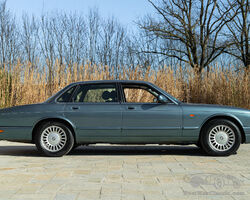1997 JAGUAR XJ8 3.2 EXECUTIVE