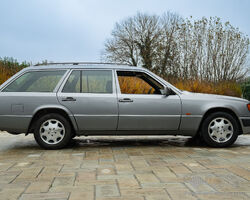 1992 MERCEDES-BENZ 200 TE SW