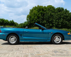 1994 FORD MUSTANG CABRIOLET