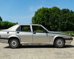1989 ALFA ROMEO 75 2.0