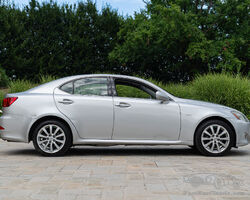 2006 LEXUS IS 220 D