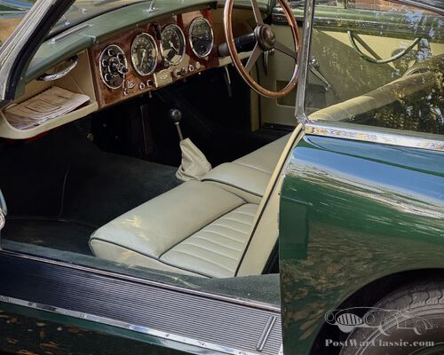 1955 Aston Martin DB2 4